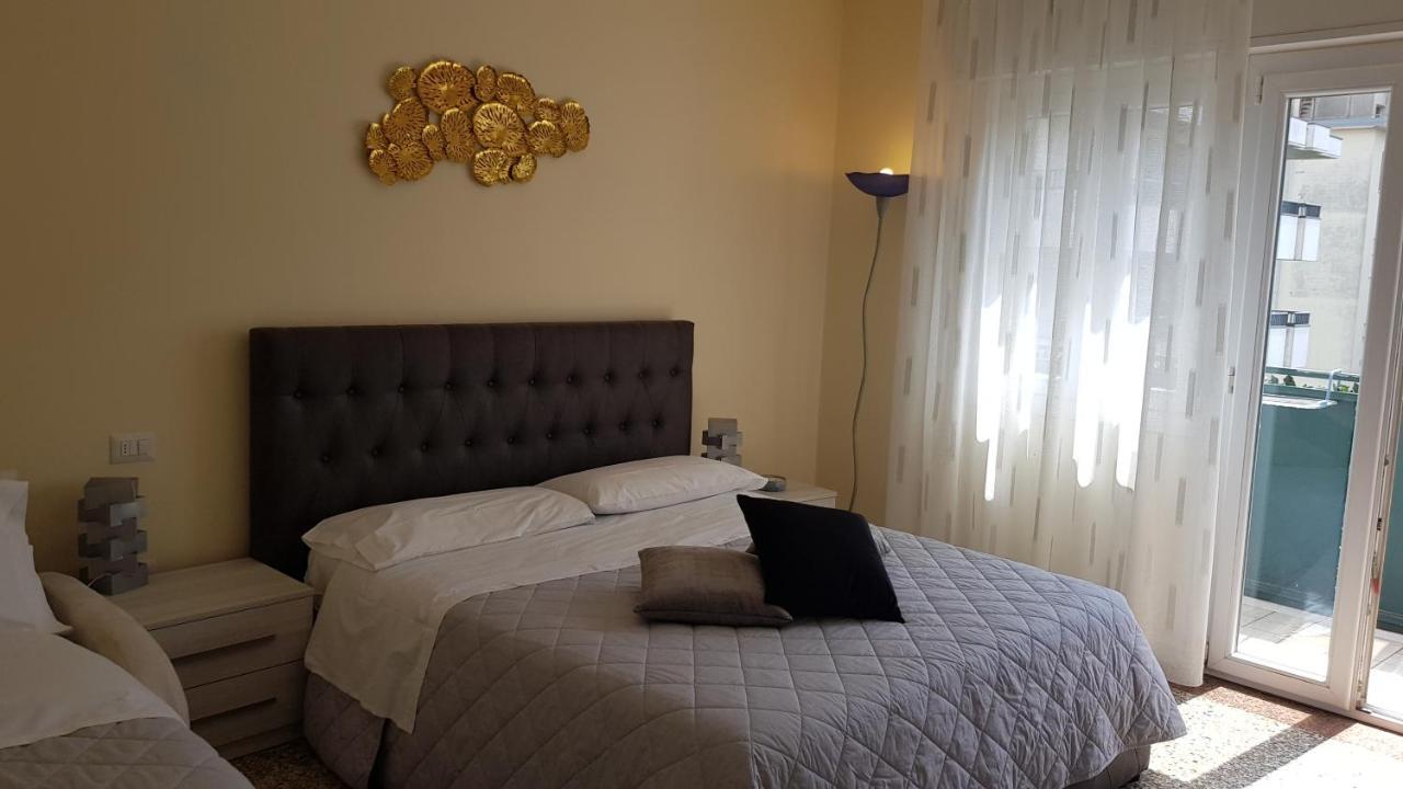 Your Way In Venice Apartment